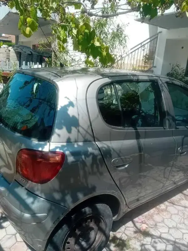 Usata Toyota Yaris 68 CV (50 kW) 2003 Berlina