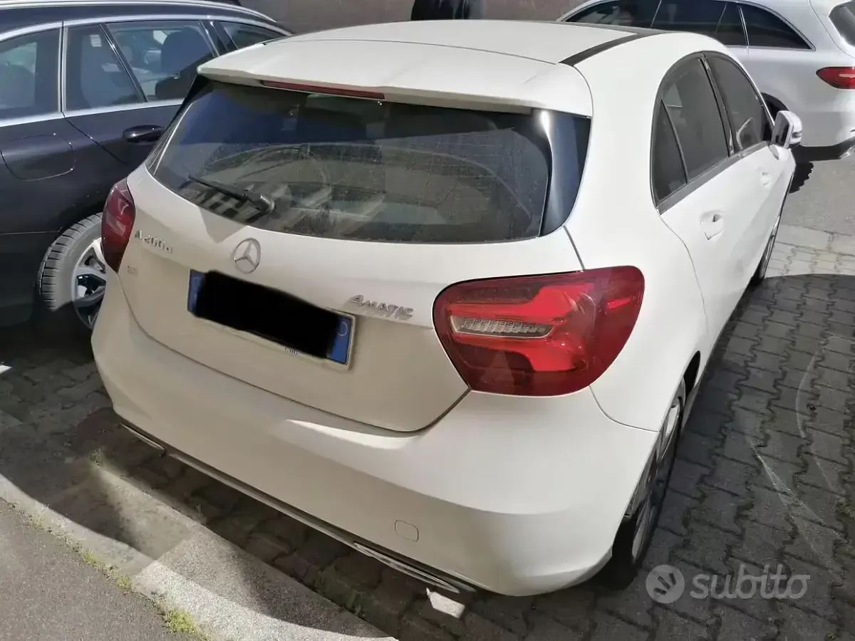 Usata Mercedes A200 136 CV (100 kW) 2017 Bianco Utilitaria