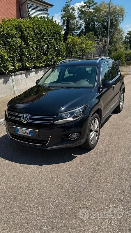 Usata VW Tiguan Sport 140 CV (102 kW) 2012 Nero SUV
