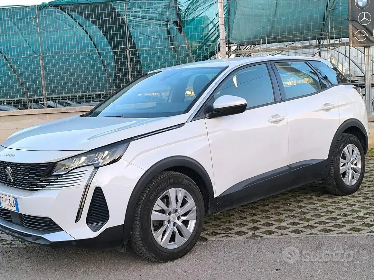 Usata Peugeot 3008 131 CV (96 kW) 2021 Bianco SUV