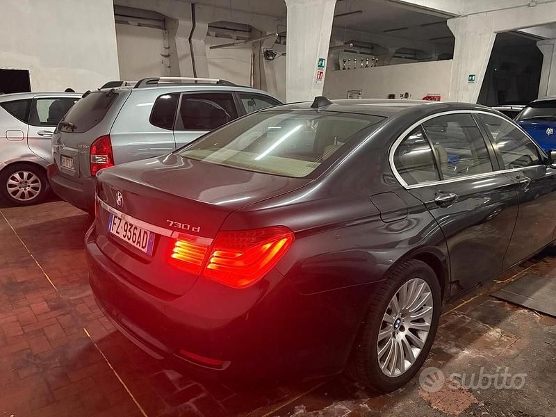 Usata BMW 730L 245 CV (180 kW) 2010 Nero Berlina