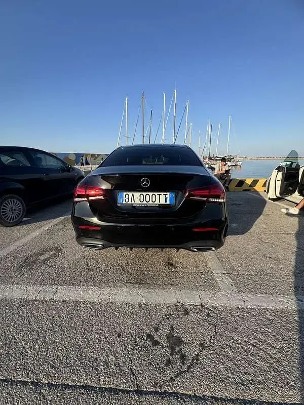 Usata Mercedes A180 Business 116 CV (85 kW) 2020 Berlina