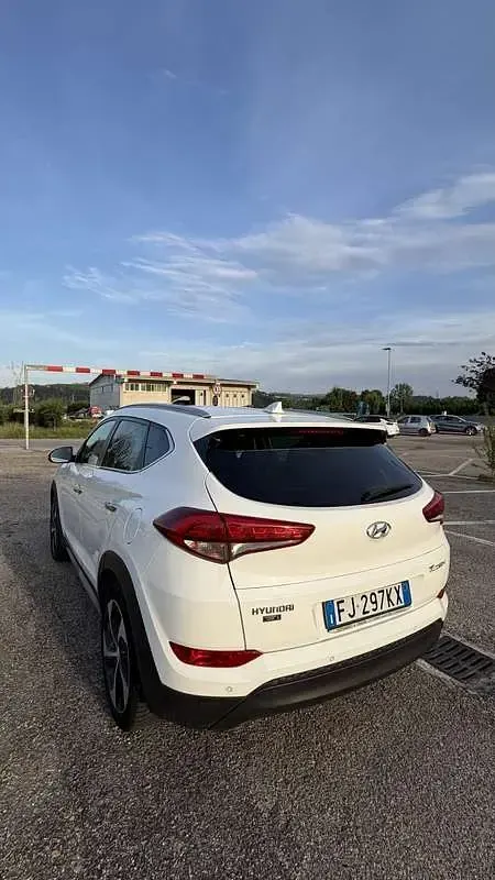 Usata Hyundai Tucson Xpossible 185 CV (136 kW) 2017 SUV