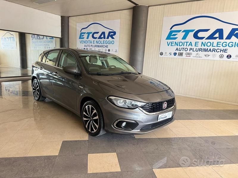 Usata Fiat Tipo Business 120 CV (88 kW) 2019 Grigio Berlina
