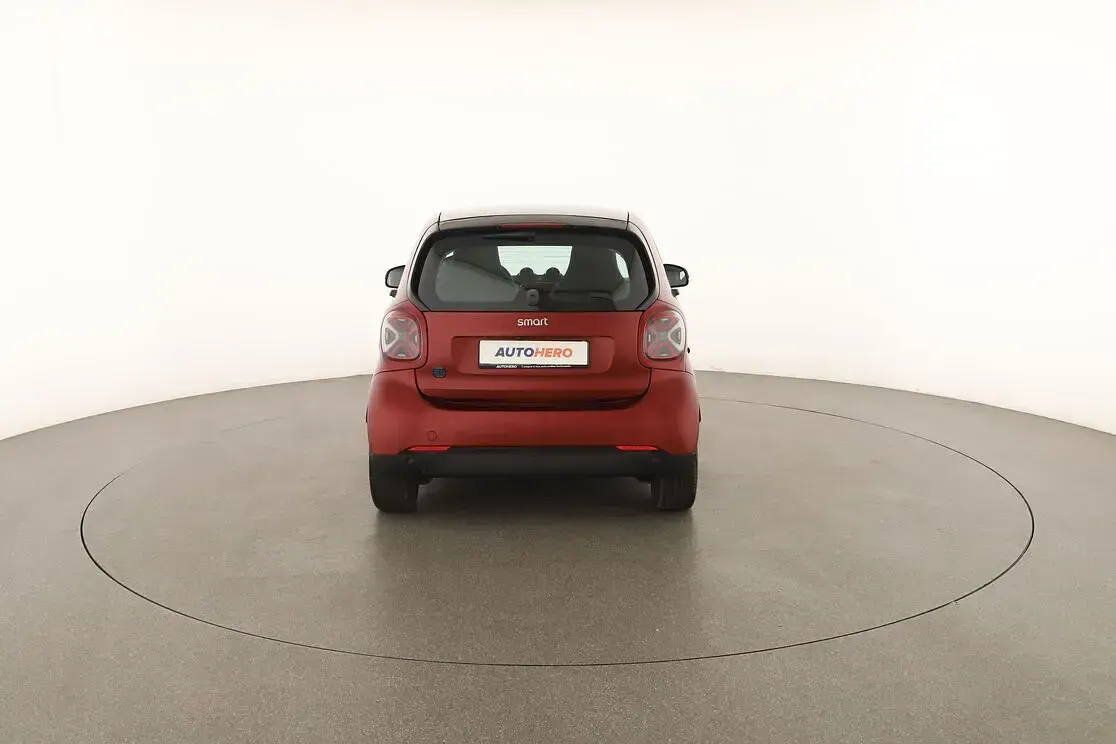Usata Smart ForTwo Electric Drive Prime 60 kW (82 CV) 2023 Rosso Utilitaria