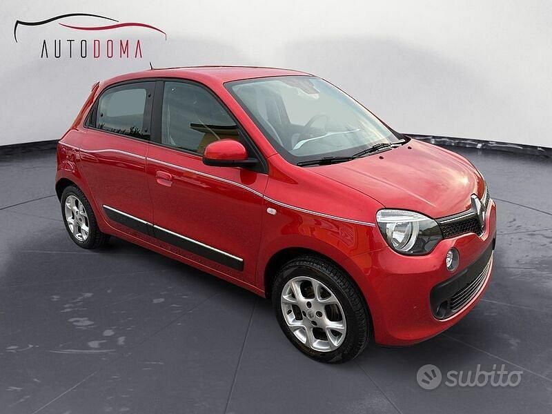 Usata Renault Twingo Intens 69 CV (50 kW) 2016 Rosso Utilitaria