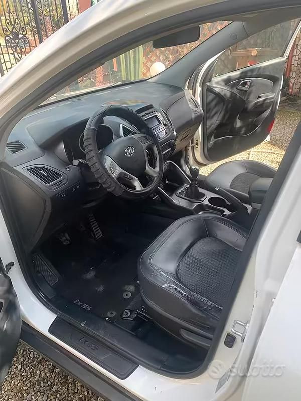 Usata Hyundai Tucson 2013 Bianco SUV