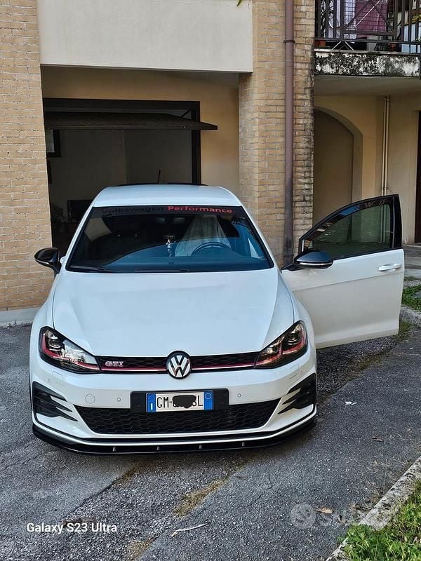 Usata VW Golf VII GTI 245 CV (180 kW) 2020 Bianco Utilitaria