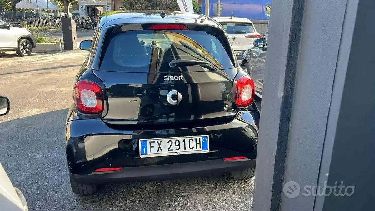 Usata Smart ForFour Brabus 71 CV (52 kW) 2019 Nero Utilitaria