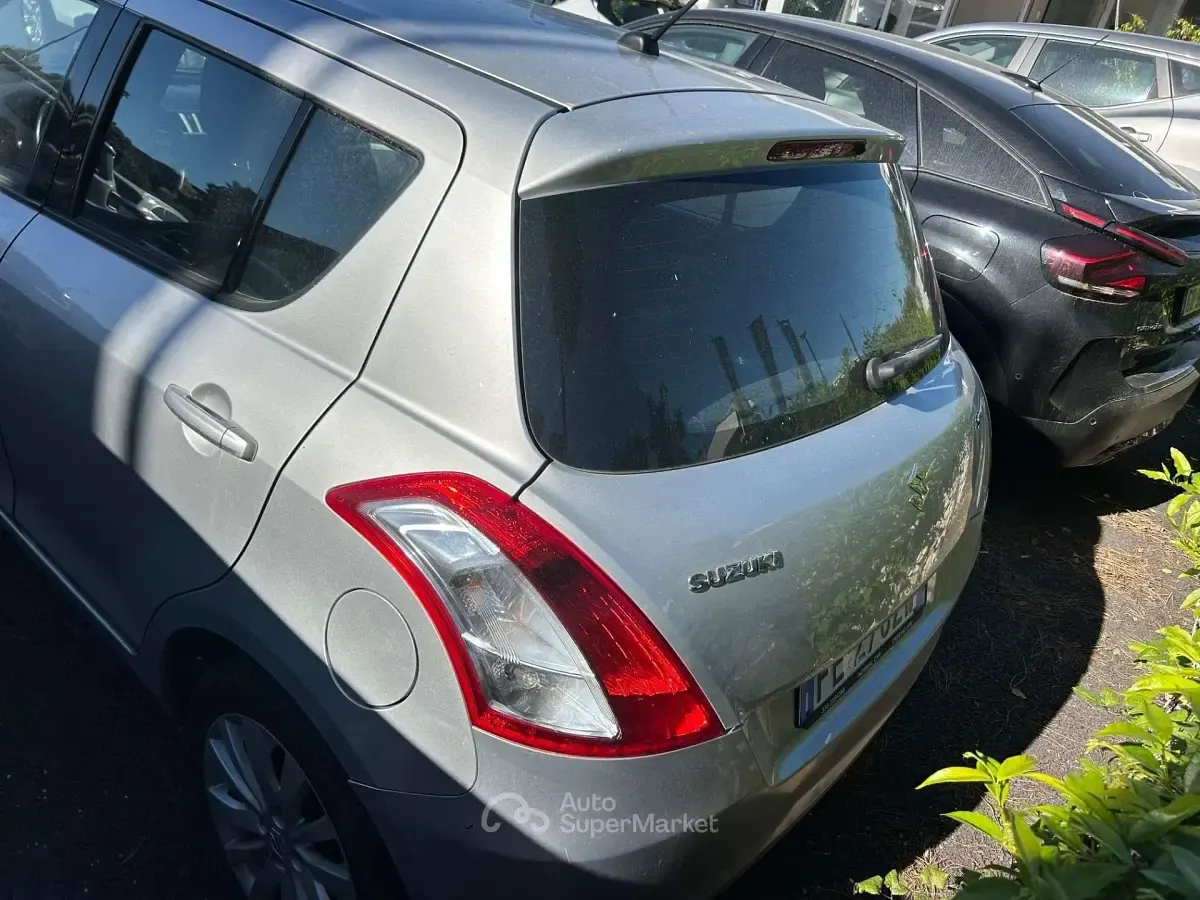 Usata Suzuki Swift 75 CV (55 kW) 2016 Grigio Utilitaria