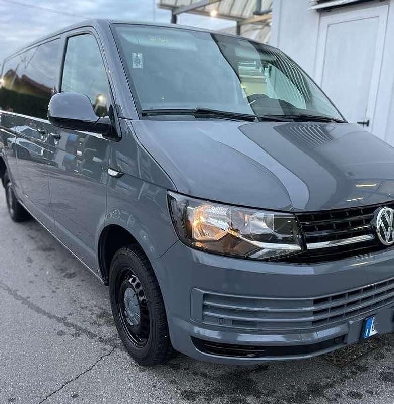 Usata VW T6 150 CV (110 kW) 2016 Grigio Furgone