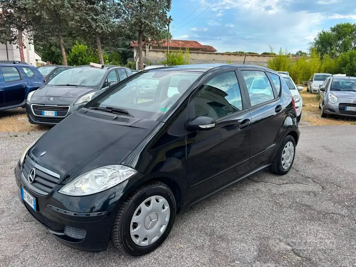 Usata Mercedes A180 Classic 109 CV (80 kW) 2005 Nero Berlina