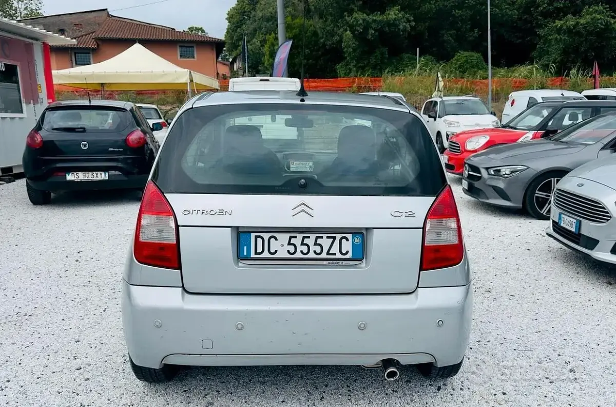 Usata Citroën C3 Exclusive 73 CV (53 kW) 2006 Gray Berlina