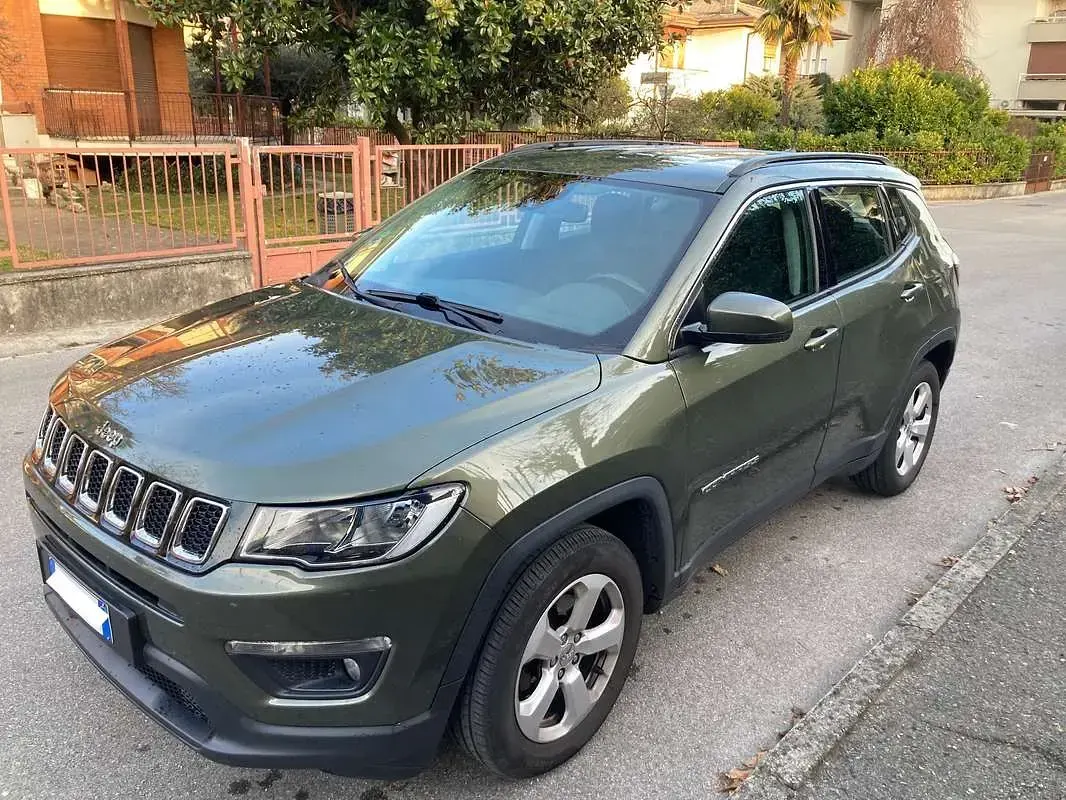 Usata Jeep Compass Longitude 120 CV (88 kW) 2019 Verde SUV