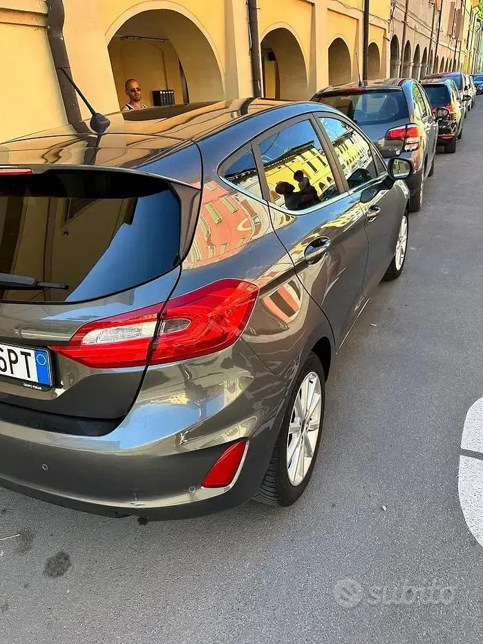 Usata Ford Fiesta Titanium 75 CV (55 kW) 2019 Nero Utilitaria