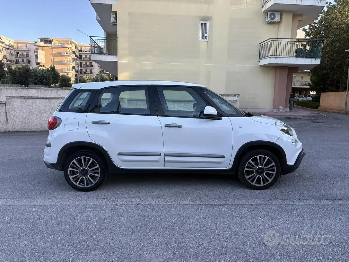 Usata Fiat 500L Cross 95 CV (69 kW) 2018 Bianco Monovolume
