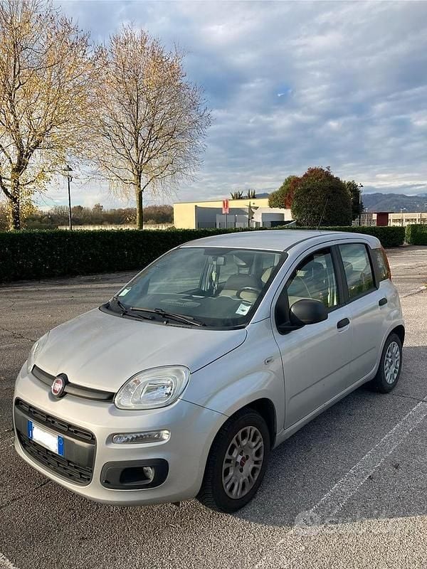 Usata Fiat Panda 75 CV (55 kW) 2015 Grigio Utilitaria
