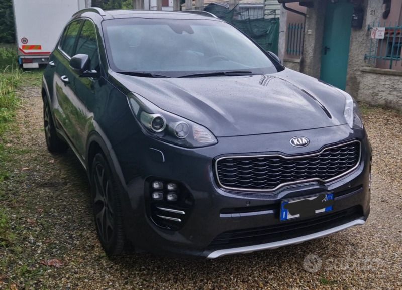 Usata Kia Sportage 185 CV (136 kW) 2017 Grigio SUV
