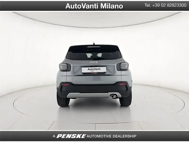 Usata Jeep Avenger Summit 110 CV (80 kW) 2026 Grigio SUV