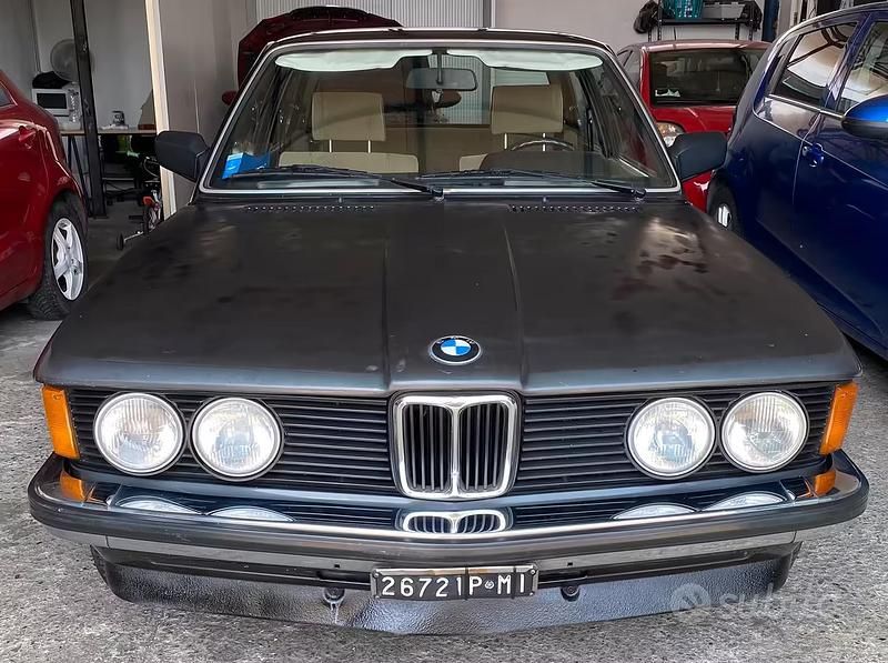 Usata BMW 318 98 CV (72 kW) 1982 Grigio Coupé