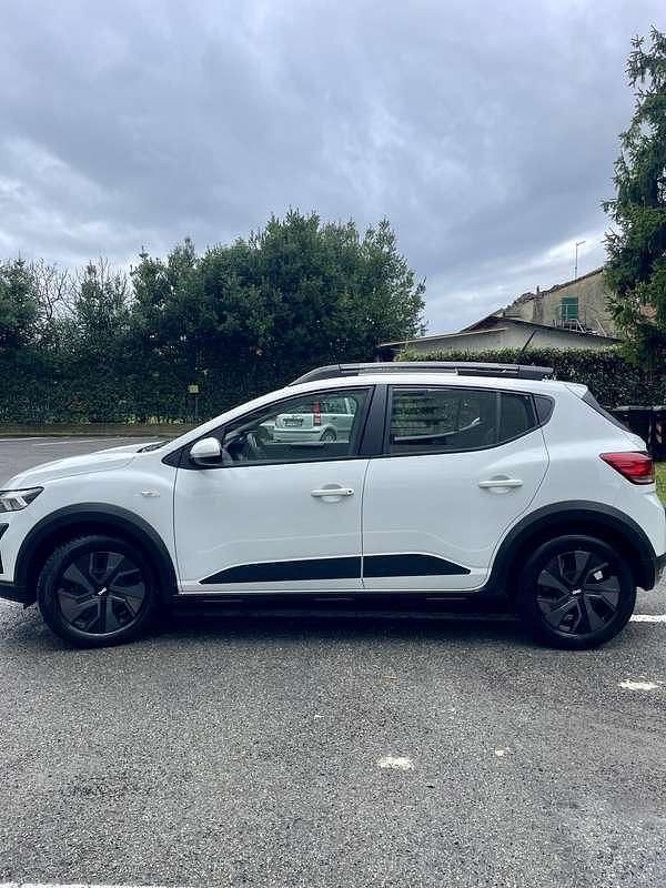 Usata Dacia Sandero Expression 101 CV (74 kW) 2024 Bianco Berlina