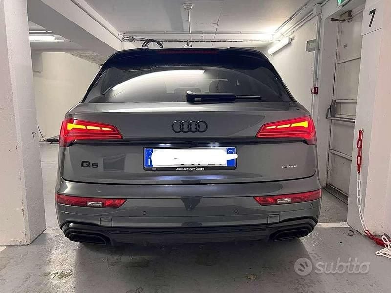 Usata Audi Q5 367 CV (269 kW) 2024 Grigio SUV