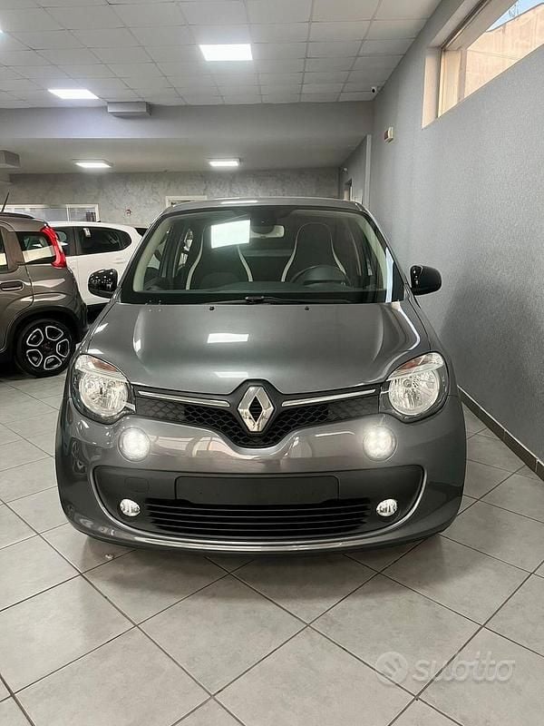 Usata Renault Twingo Intens 90 CV (66 kW) 2016 Grigio Utilitaria