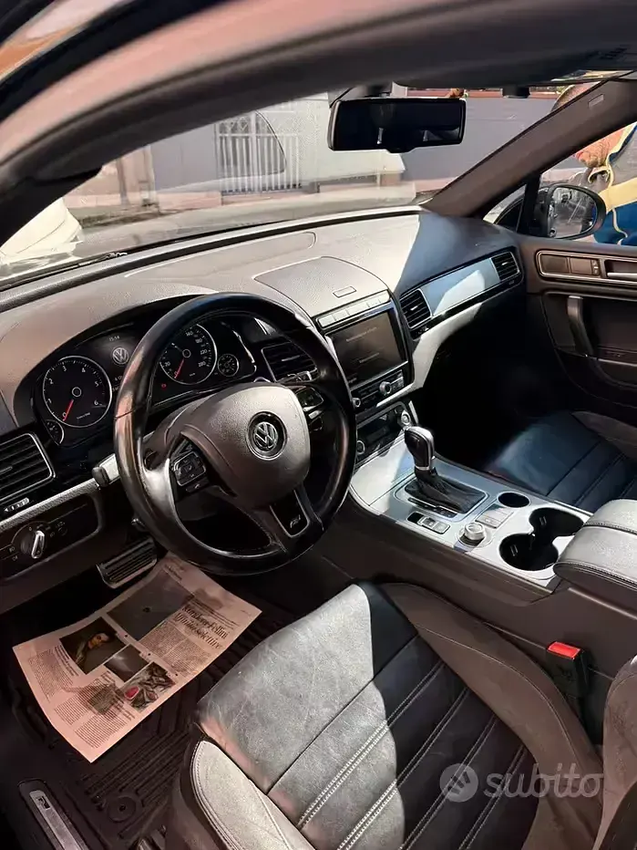 Usata VW Touareg Executive 262 CV (192 kW) 2015 Nero SUV