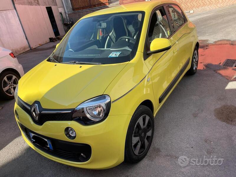 Usato 2016 Renault Twingo 1.0 Benzin 69 CV (8.600 €)