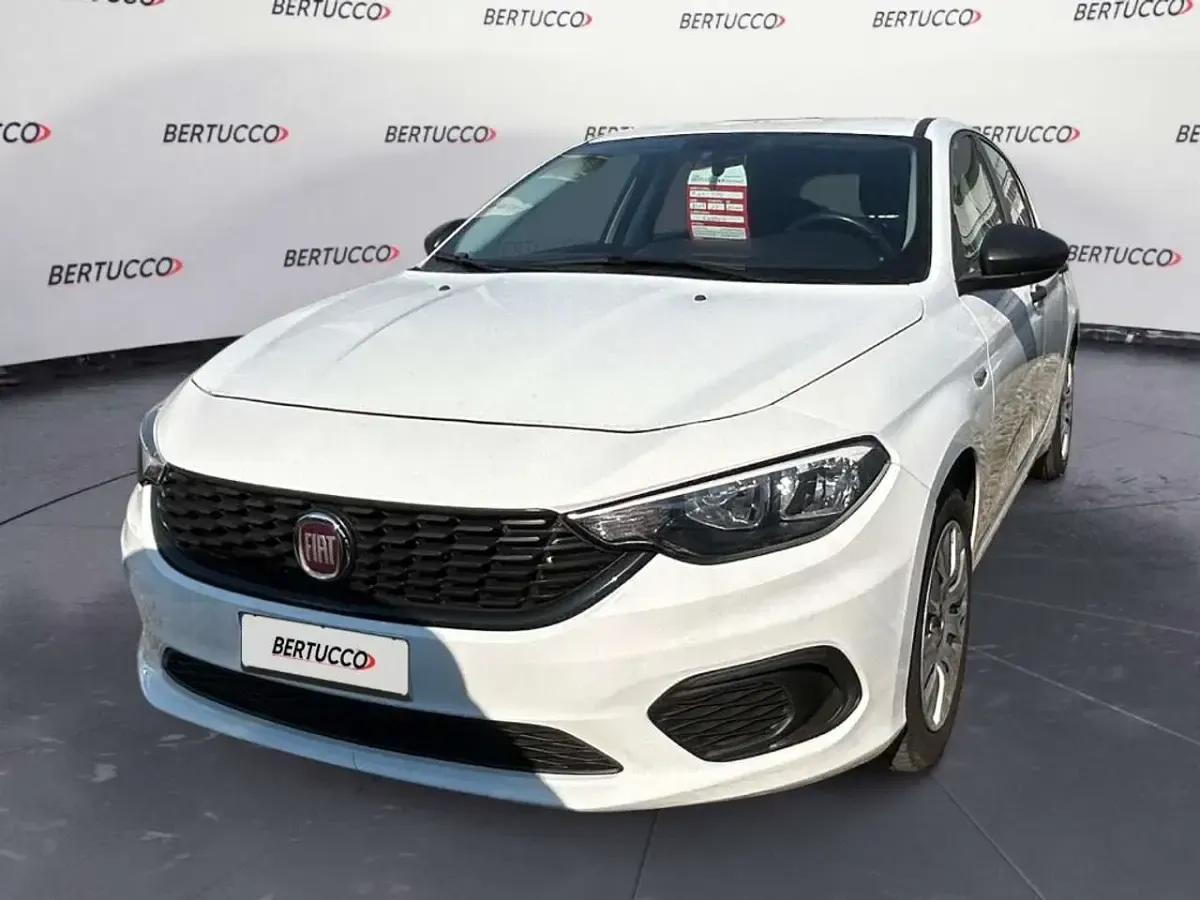 Usata Fiat Tipo Pop 95 CV (69 kW) 2019 Bianco Berlina