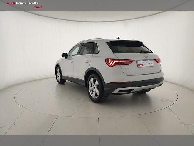 Usata Audi Q3 Advanced 150 CV (110 kW) 2024 Bianco ghiacciaio metallizzato SUV