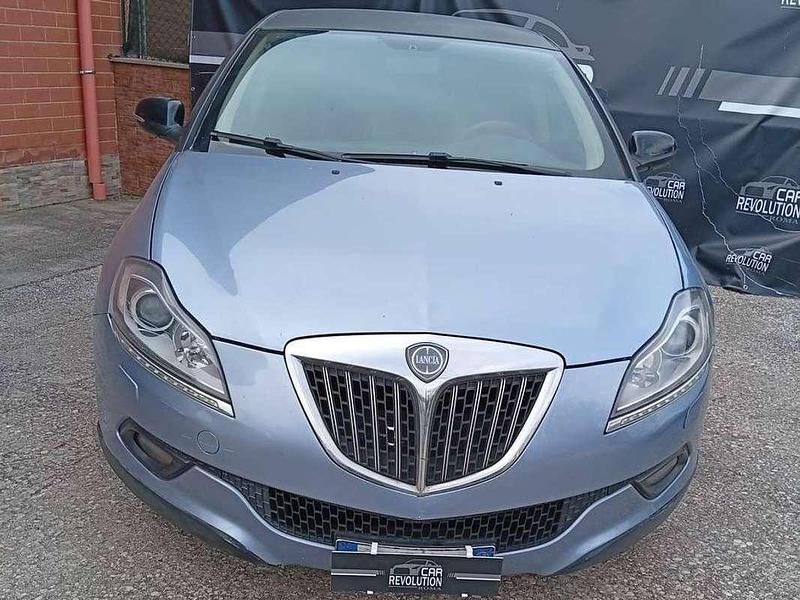 Usata Lancia Delta Platinum 165 CV (121 kW) 2011 Utilitaria