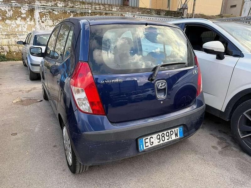 Usata Hyundai i10 Style 65 CV (47 kW) 2011 Blu Utilitaria