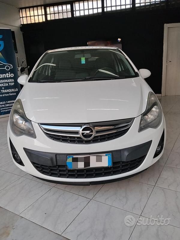 Usata Opel Corsa 85 CV (62 kW) 2014 Bianco Utilitaria