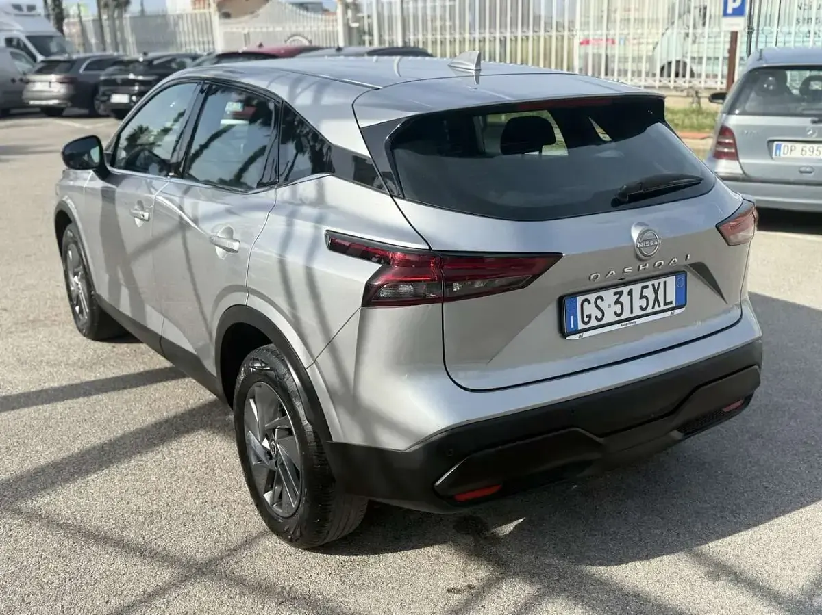 Usata Nissan Qashqai 158 CV (116 kW) 2024 Argento SUV