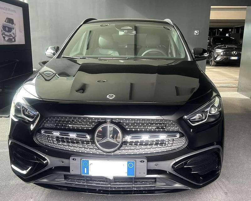 Usata Mercedes GLA200 AMG 150 CV (110 kW) 2024 SUV