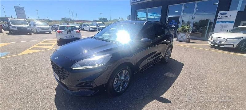 Usata Ford Kuga ST-Line 225 CV (165 kW) 2021 Nero SUV