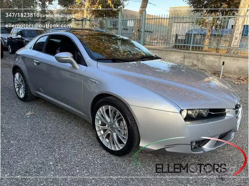 Usata Alfa Romeo Brera 200 CV (147 kW) 2007 Grigio Coupé