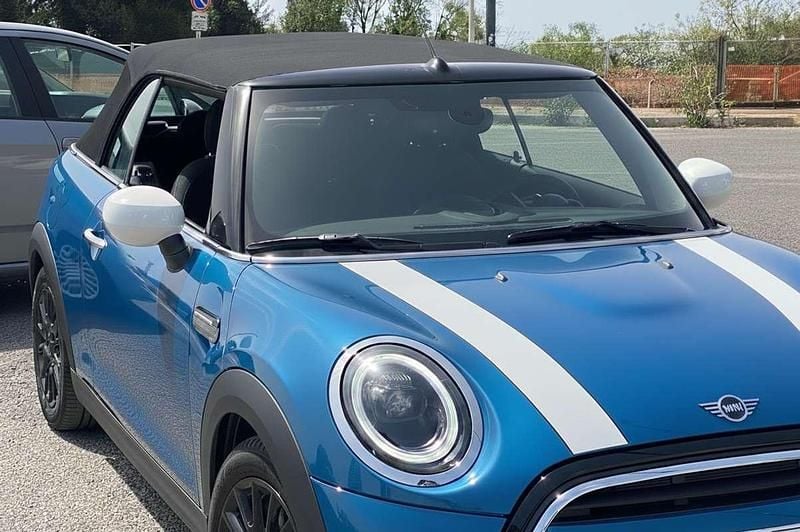 Usata Mini Cooper Cabriolet 136 CV (100 kW) 2022 Blu/azzurro Cabrio