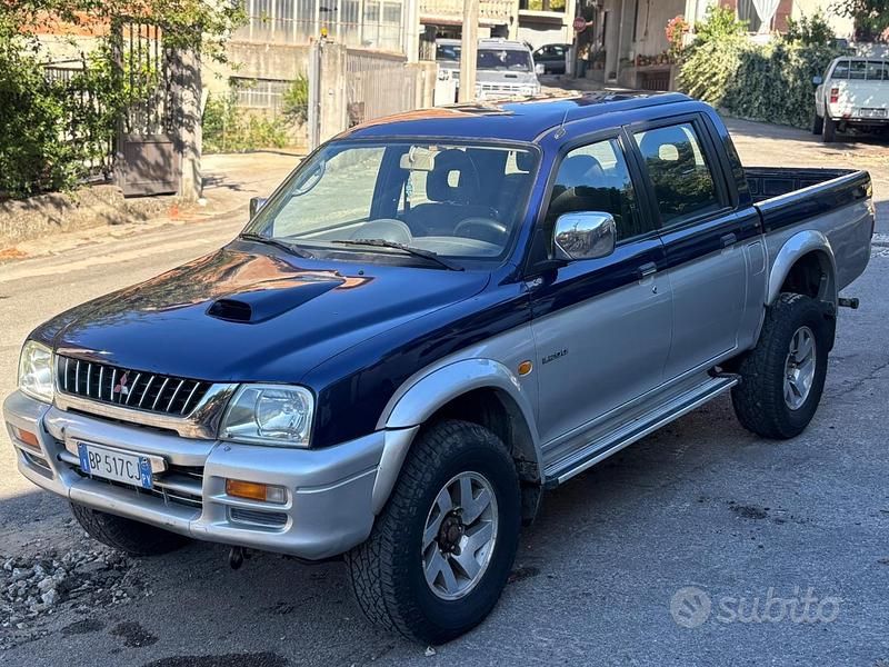 Blu Usata 2000 Mitsubishi L200 Pick-up | 8500 € - Immagine 1/4