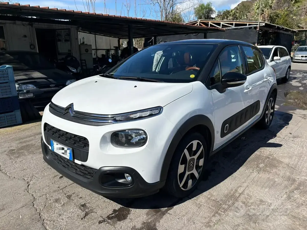 Usata Citroën C3 Exclusive 99 CV (72 kW) 2016 Bianco Berlina