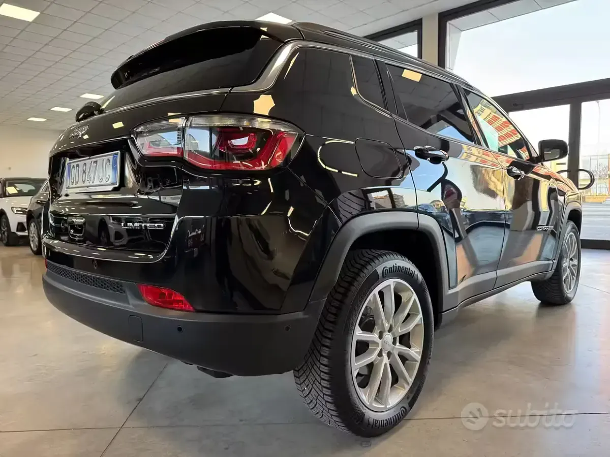 Usata Jeep Compass Limited 120 CV (88 kW) 2021 Nero SUV