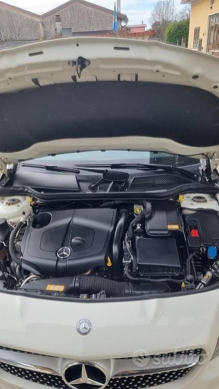Usata Mercedes CLA200 Premium 2015 Bianco Berlina