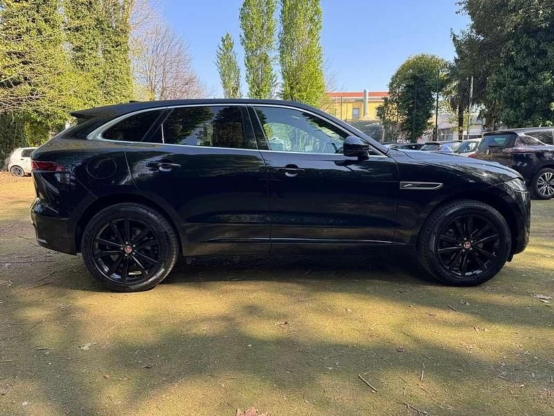 Usata Jaguar F-Pace R-Dynamic 204 CV (150 kW) 2022 Nero SUV
