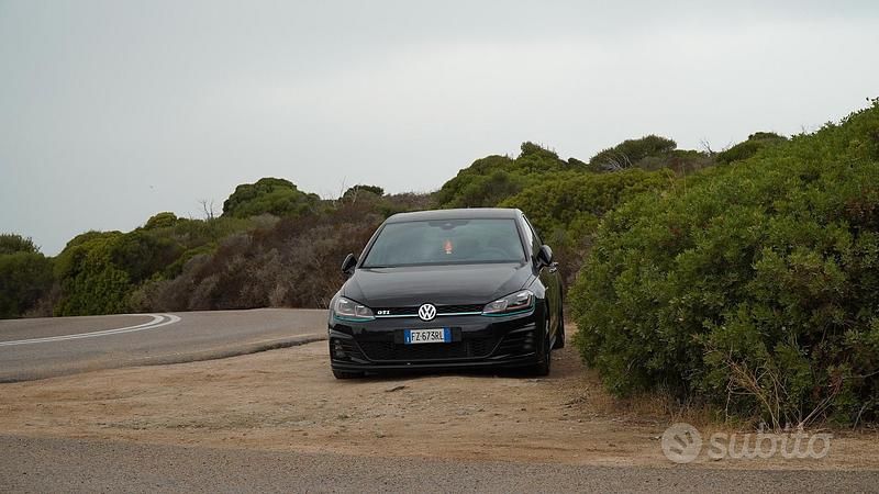 Nero Usata 2019 VW Golf GTI Tre volumi | 28.000 € - Immagine 1/4