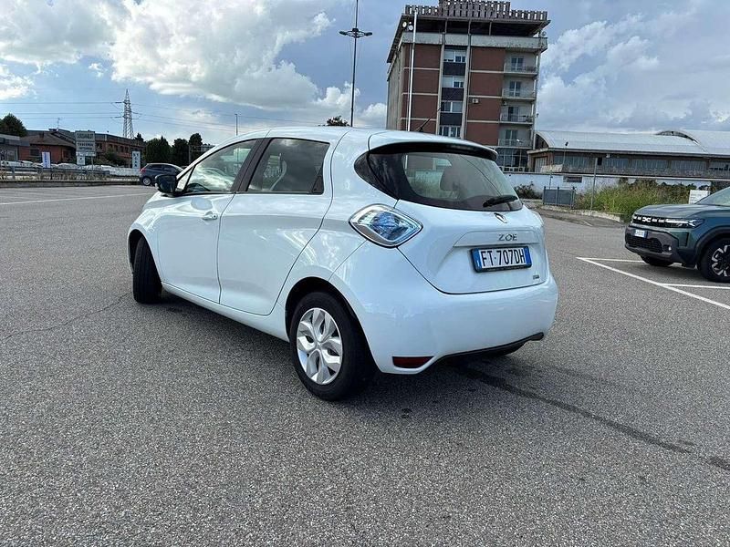 Usata Renault Zoe Life 67 kW (92 CV) 2018 Bianco Utilitaria