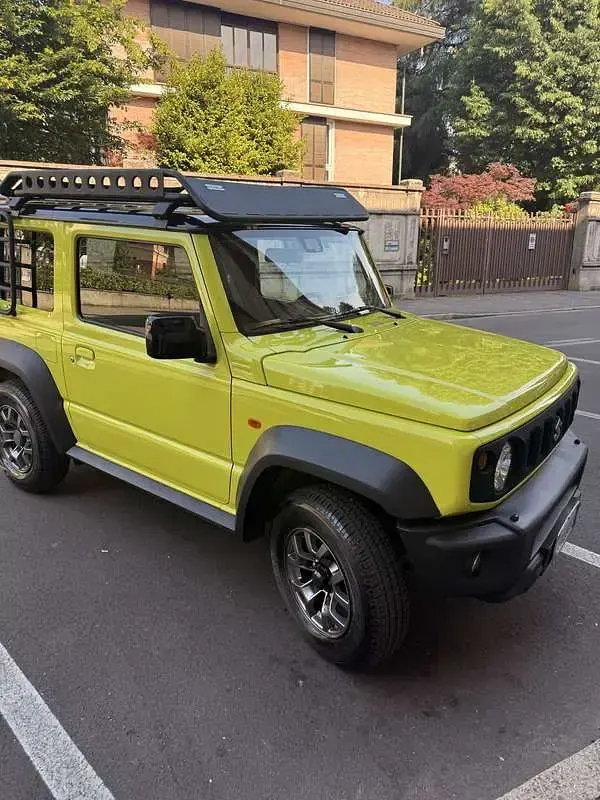 Usata Suzuki Jimny Comfort 102 CV (75 kW) 2019 Giallo SUV