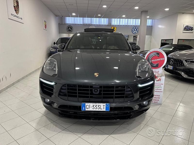 Grigio Usata 2017 Porsche Macan SUV | 34.490 € (Buon prezzo) - Immagine 1/4