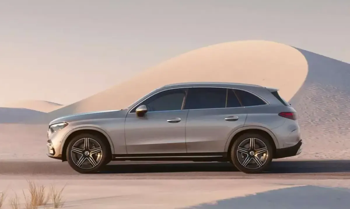 Nuova Mercedes GLC200 Advanced Plus 163 CV (119 kW) 2025 Argento SUV