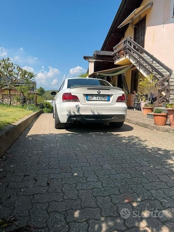 Usata BMW 123 Coupé Efficient Dynamics 204 CV (150 kW) 2008 Bianco Coupé